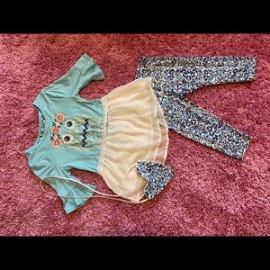 One Step Up: Size 4: Toddler girl set with purse.